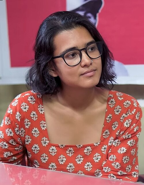 AISA Chief Neha Bora Addresses Hasan Memorial Lecture at Lamakaan in Hyderabad
